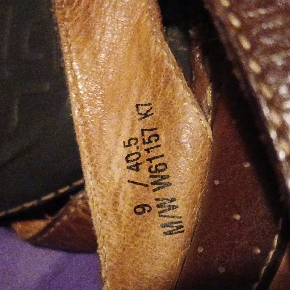 BORN NWOT leather sandals - Picture 4 of 6